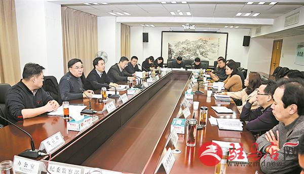 yuanzh1801100.jpg