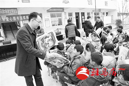 zhangz1412250.jpg