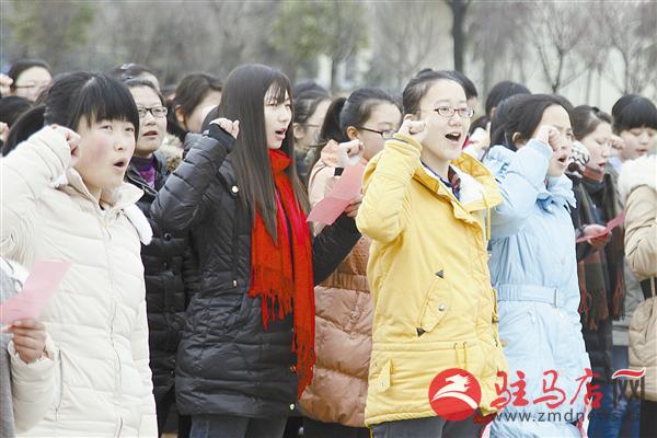 zhangz15034.jpg