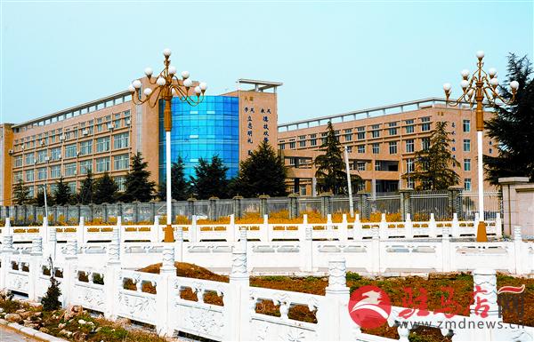 luf1503354.jpg
