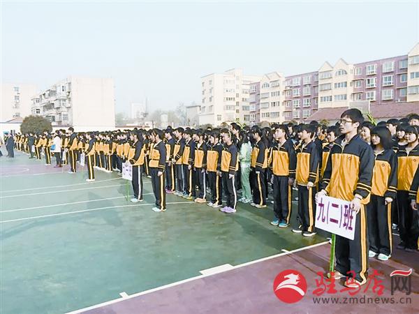 zhaohm150482.jpg