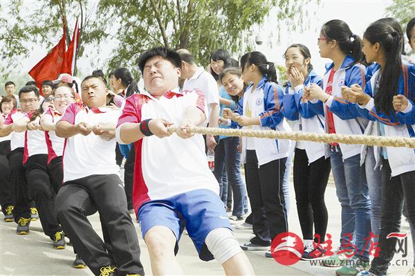 zhangz150526.jpg