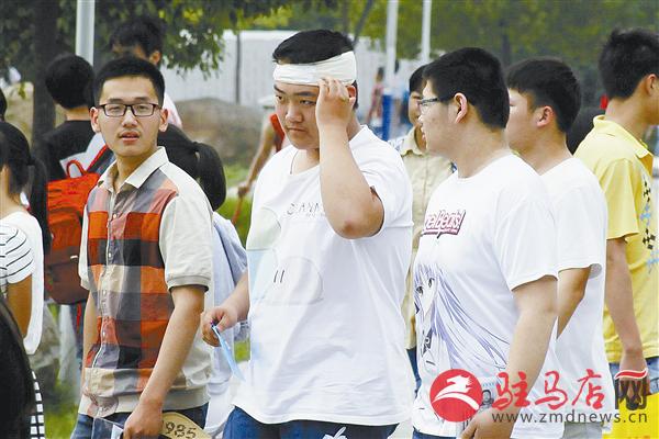 zhangz15067.jpg