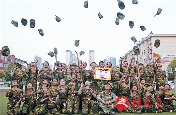 jiaoyp15094.jpg