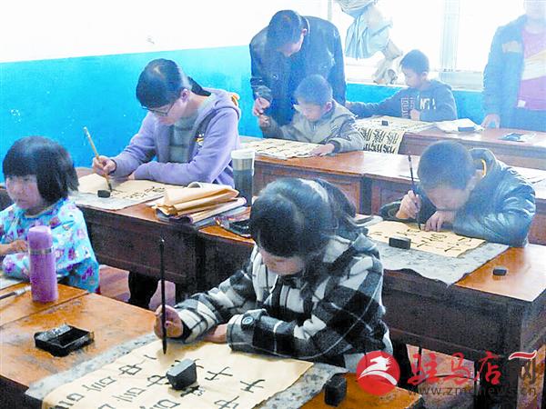 jiaoyp151110.jpg
