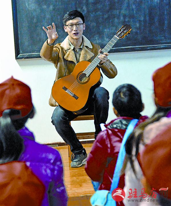 zhaohm151137.jpg