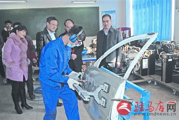 jiaoyp151268.jpg