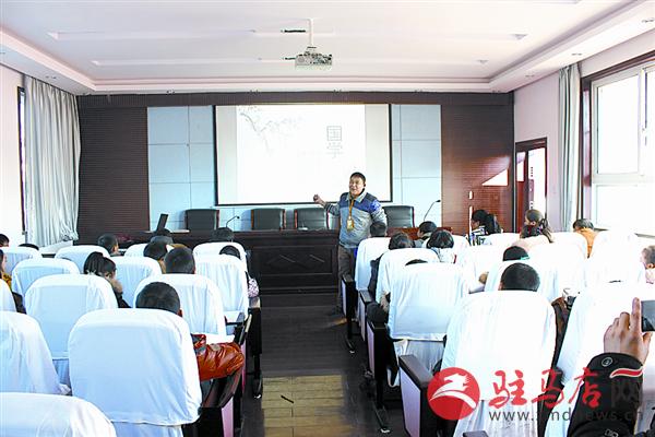 zhaohm151246.jpg