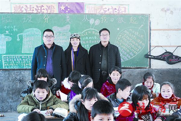 jiaoyp160124.jpg