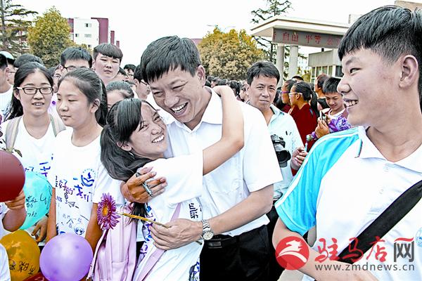 jiaoyp160711.jpg