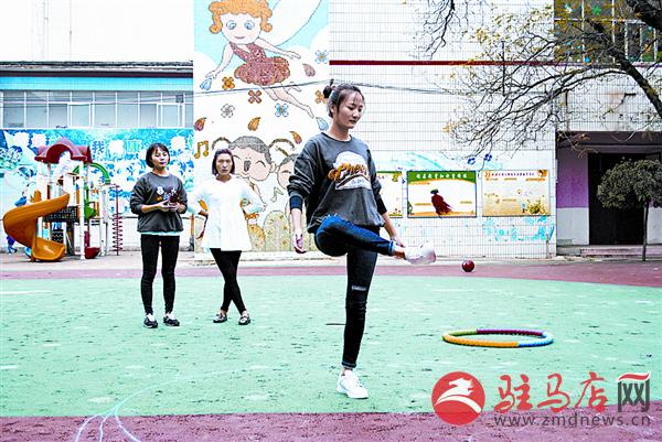 jiaoyp161110.jpg