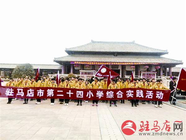 zhaohm171215.jpg