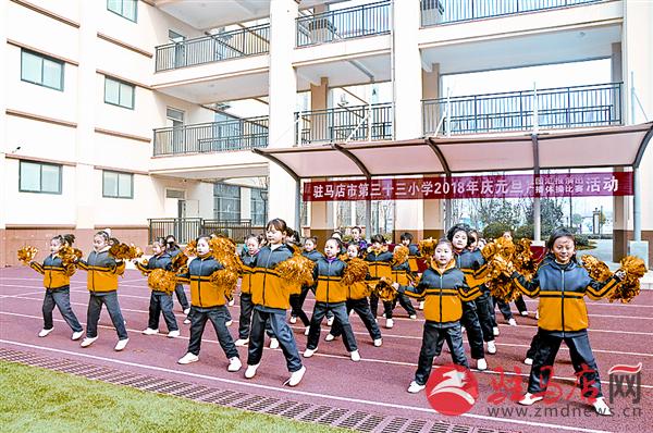 zhaohm18018.jpg