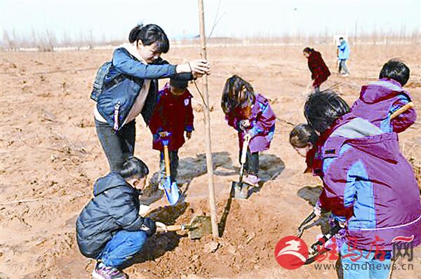 jiaoyp180331.jpg