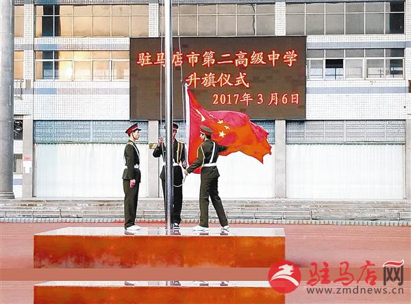 lim1812211.jpg