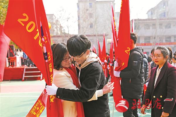 yanhan190322.jpg