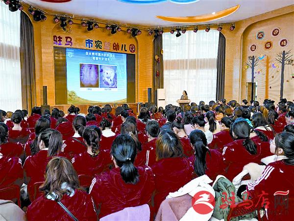 yangf190359.jpg