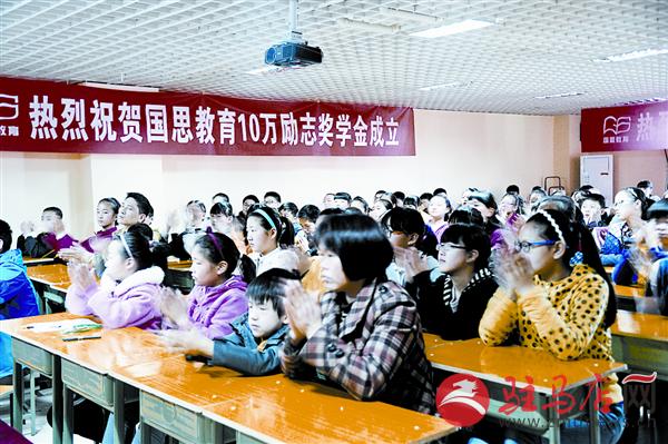 zhaohm1504381.jpg