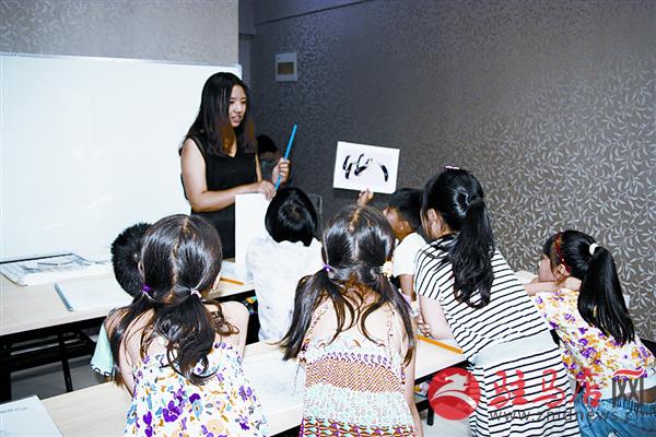 zhaohm15078.jpg