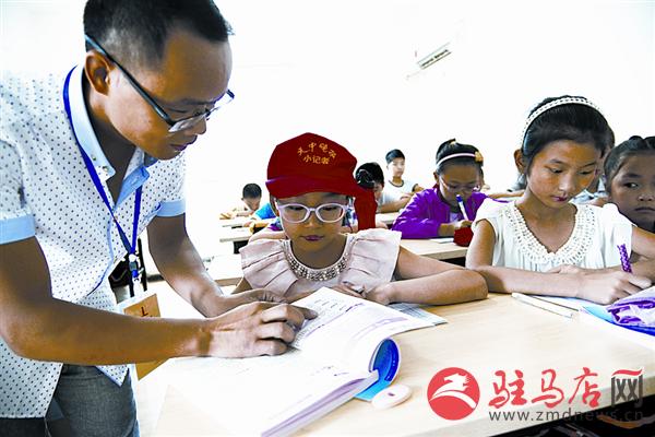 zhaohm150712.jpg