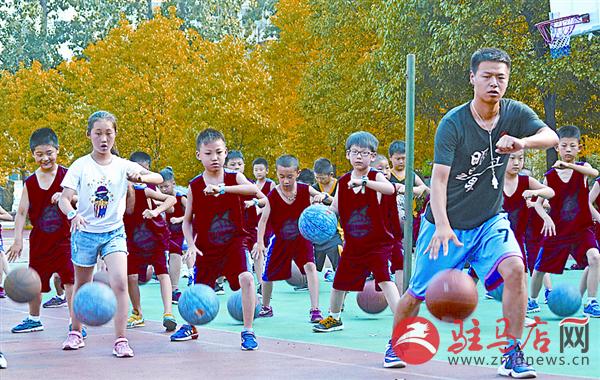 yuanzh1707121.jpg
