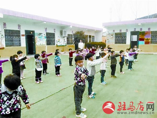 jiaoyp150525.jpg