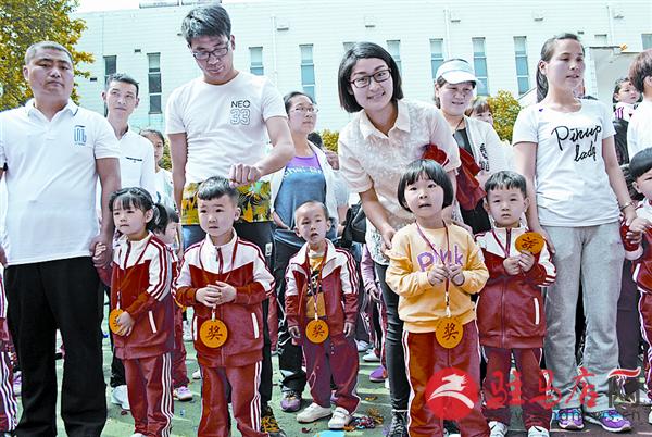 jiaoyp160514.jpg