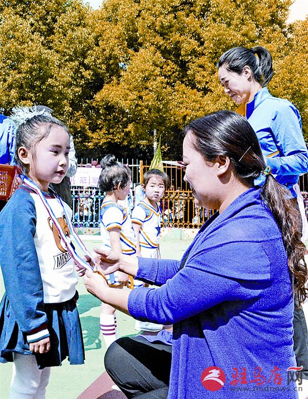 yuanzh170582.jpg