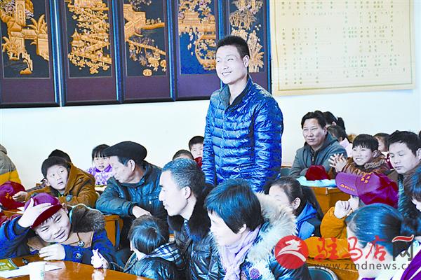 jiaoyp150321.jpg