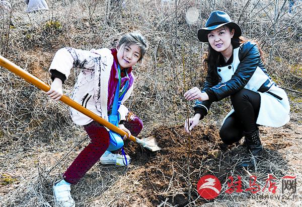 jiaoyp150339.jpg