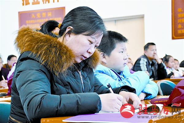zhaohm150335.jpg