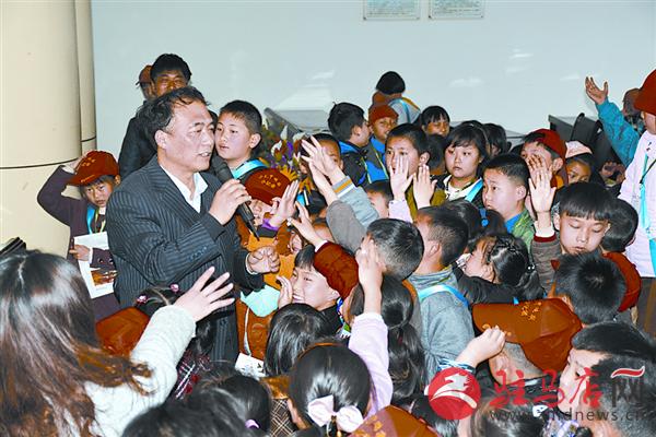 jiaoyp150358.jpg