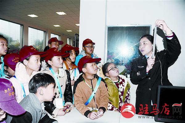 jiaoyp150425.jpg