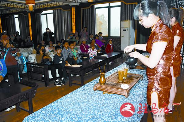 zhaohm150475.jpg