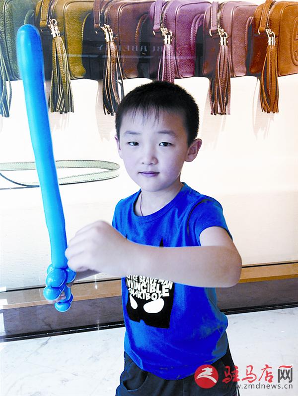 zhaohm150481.jpg