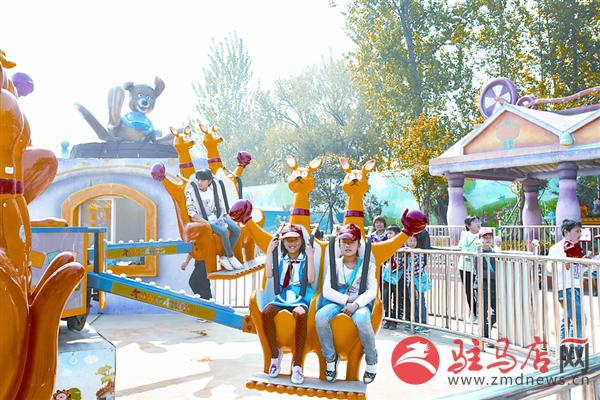 zhaohm15051.jpg