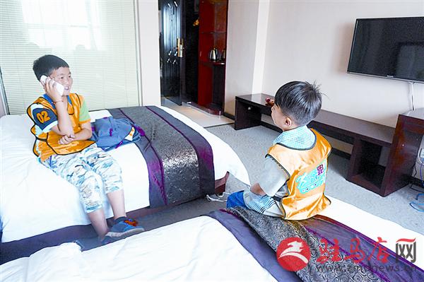 jiaoyp150619.jpg