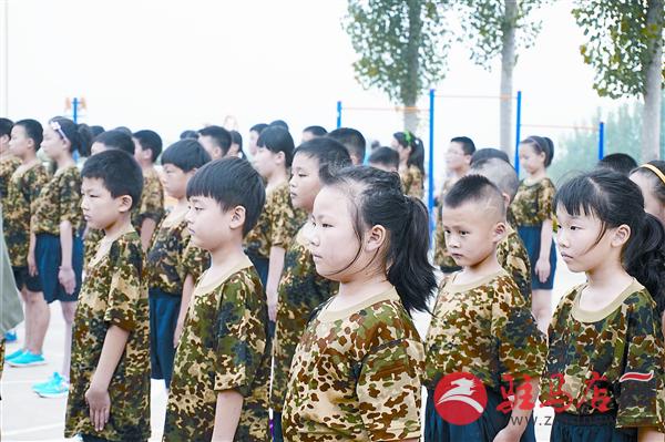 zhaohm150885.jpg