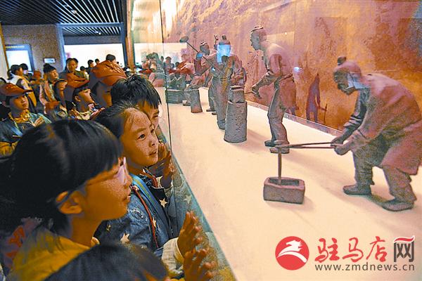 zhaohm15103.jpg