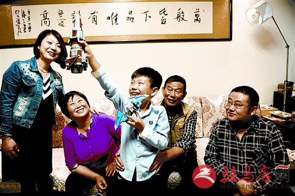 jiaoyp151042.jpg