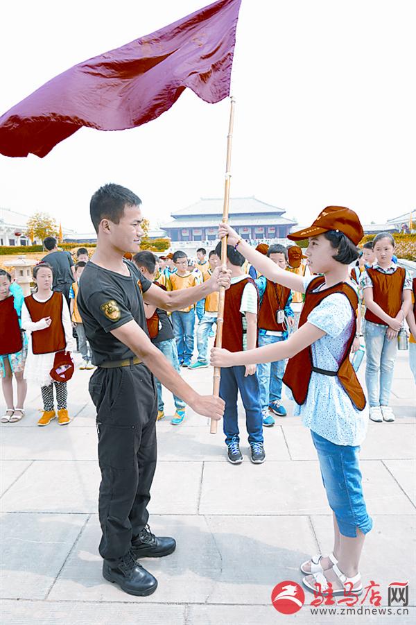 jiaoyp151031.jpg