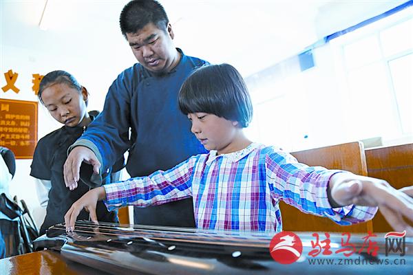 zhaohm151023.jpg