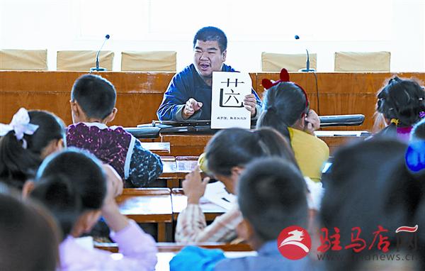 zhaohm151021.jpg