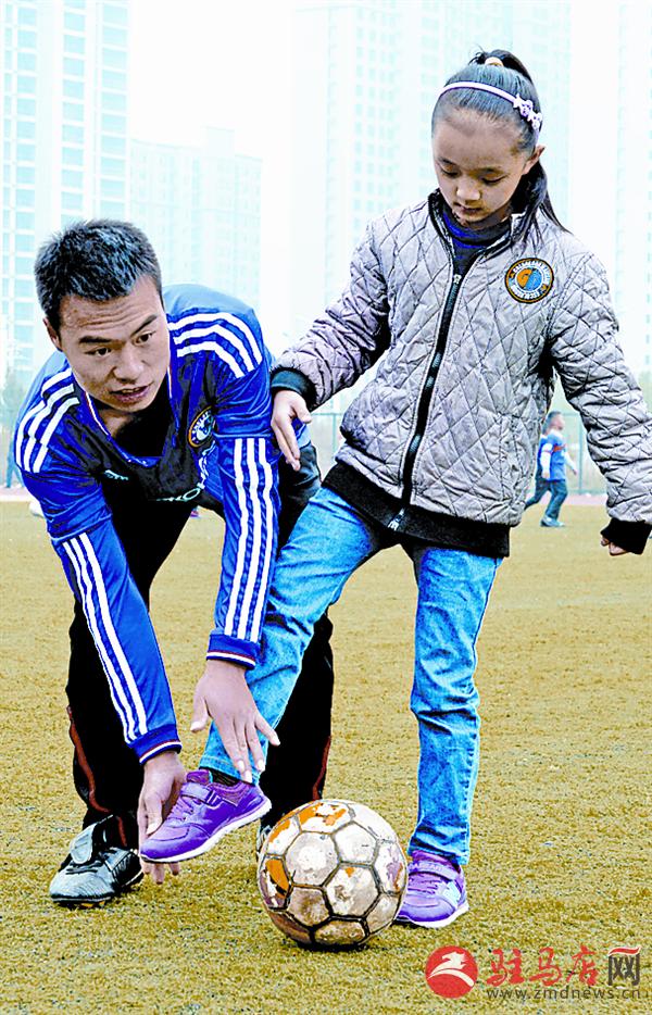 zhaohm151114.jpg