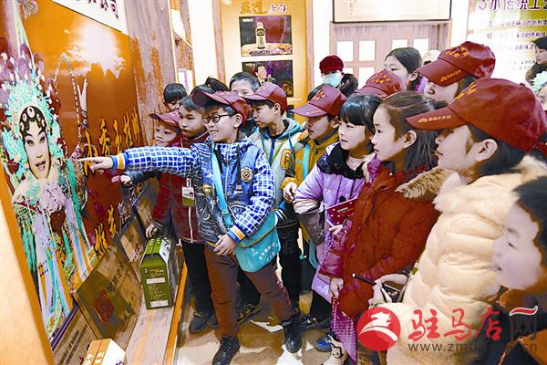 jiaoyp1512103.jpg