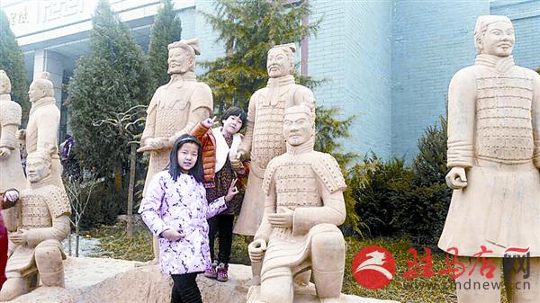zhaohm160215.jpg