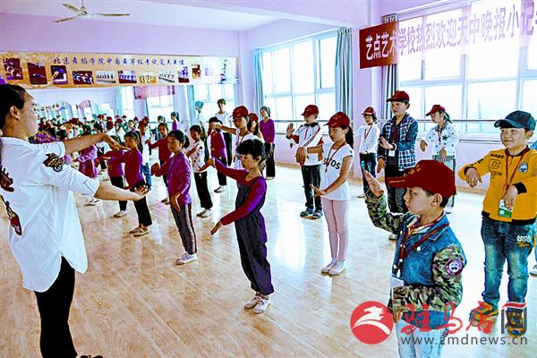 jiaoyp160543.jpg