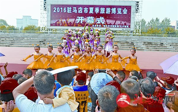 zhaohm160634.jpg