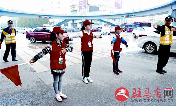 zhaohm1610172.jpg