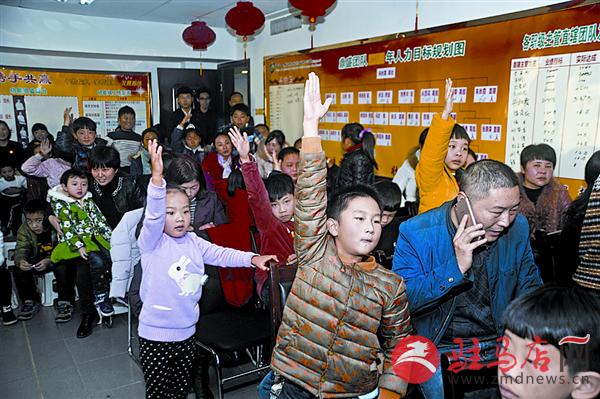 zhaohm16125.jpg